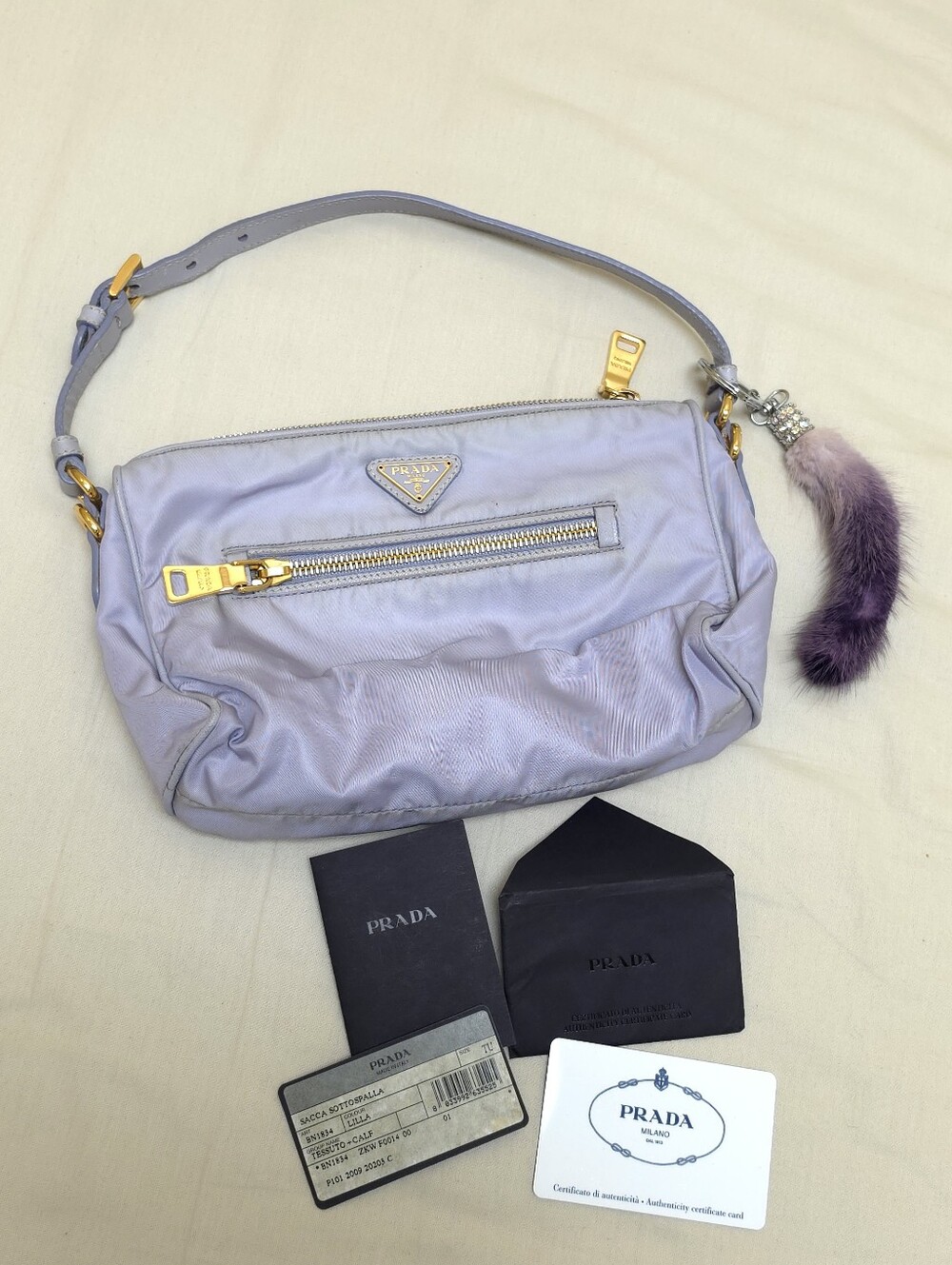 Prada Vintage Tessuto Nylon shoulder bag/handbag BN1834 Lilla
